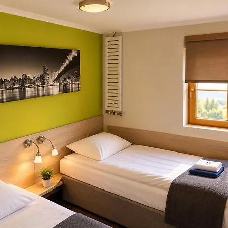 Hotel Karczma U Macieja 2*